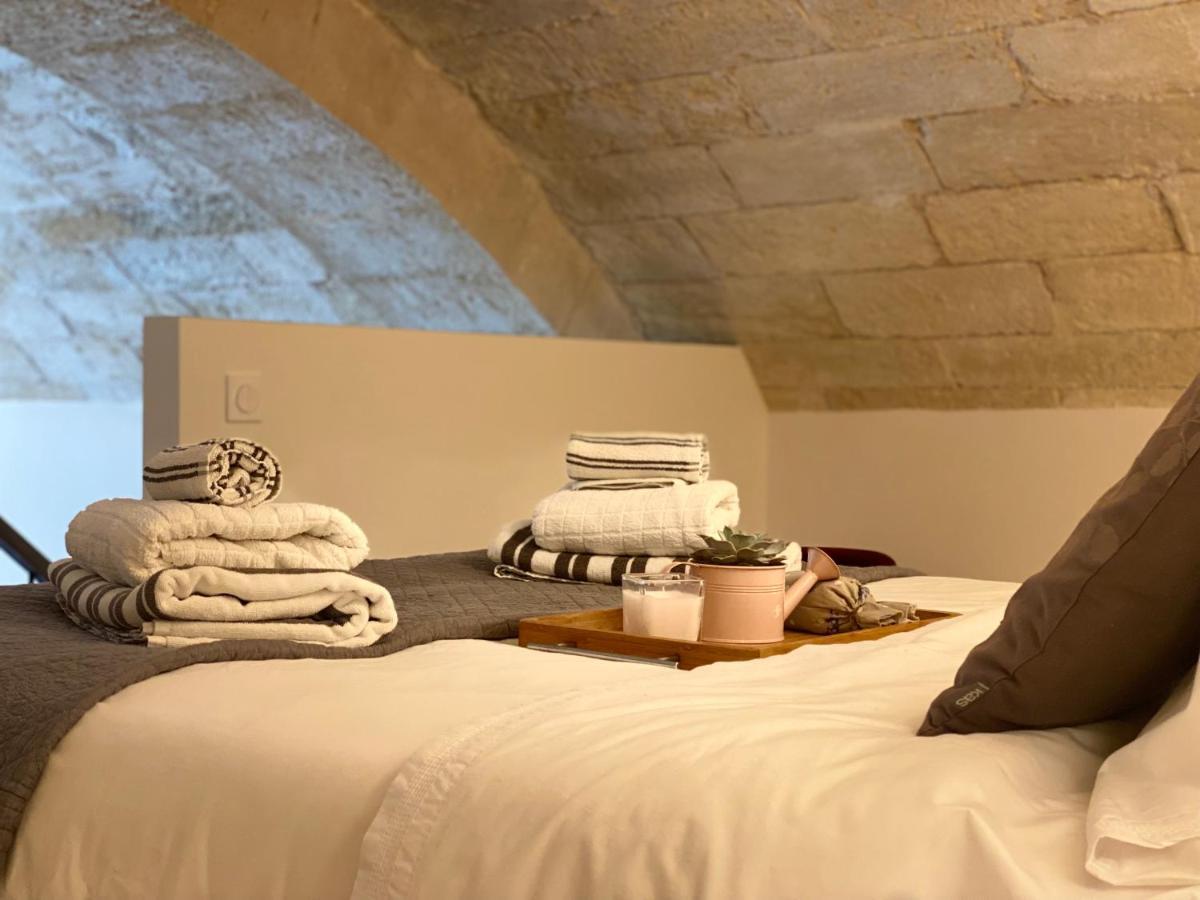 Appartement Avec Piscine Privee Dans Residence Pour 6 Personnes Uzes Exterior photo