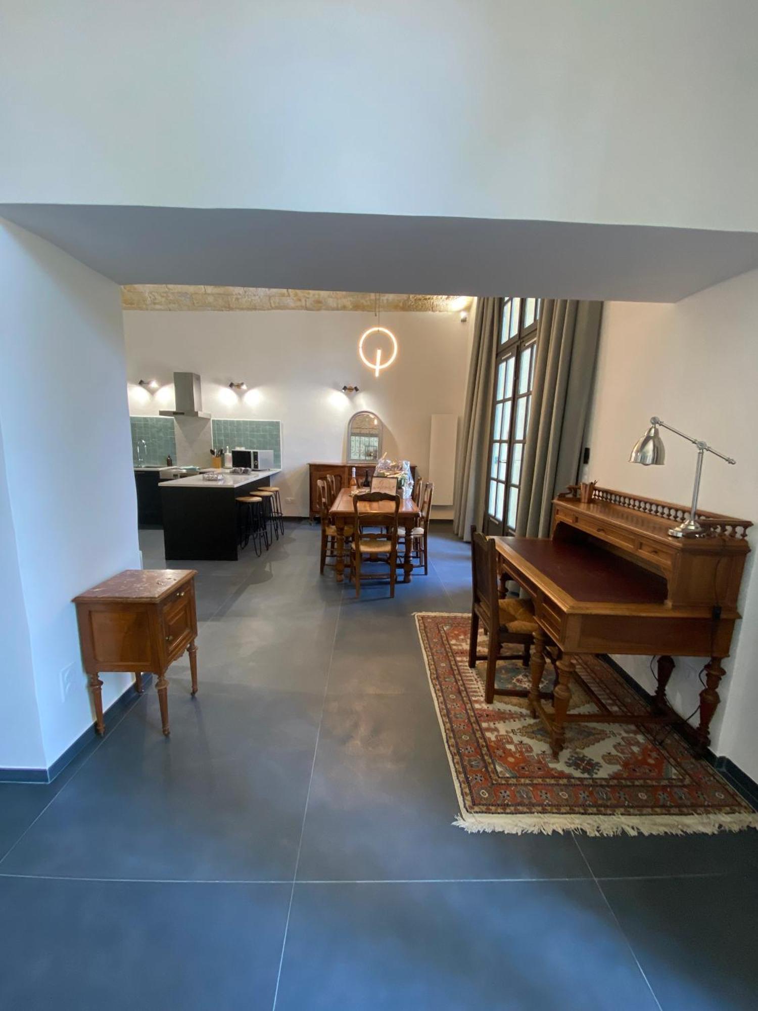 Appartement Avec Piscine Privee Dans Residence Pour 6 Personnes Uzes Exterior photo