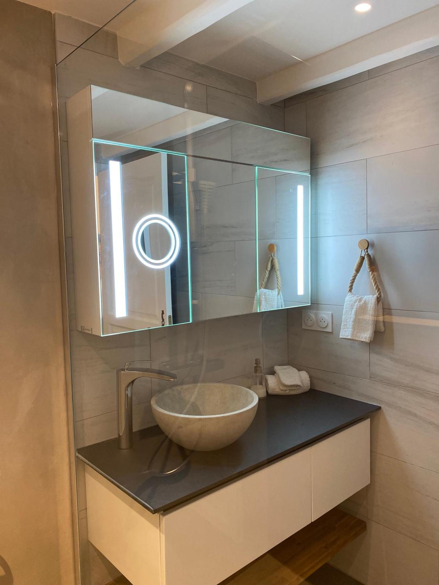 Appartement Avec Piscine Privee Dans Residence Pour 6 Personnes Uzes Exterior photo